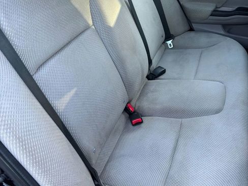 Used 2013 Honda Civic Hybrid Sedan image 13