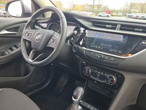 Used 2023 Buick Encore GX Select FWD image 9