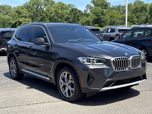 Certified 2023 BMW X3 xDrive30i w/ Premium Package AWD/4WD image 3