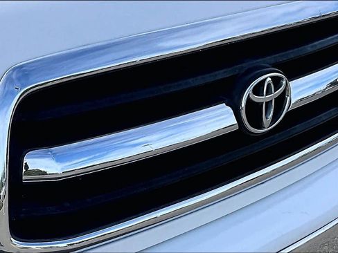 Used 2002 Toyota Tundra Limited image 29