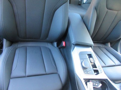 Used 2024 BMW i4 eDrive35 w/ Premium Package RWD image 29