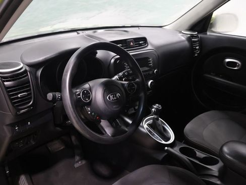 Used 2014 Kia Soul image 18