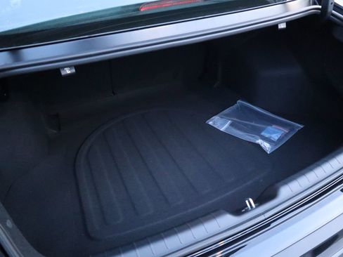 New 2025 Kia K4 LXS image 10