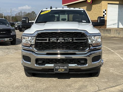 Used 2024 RAM 3500 Tradesman w/ Chrome Appearance Group image 2
