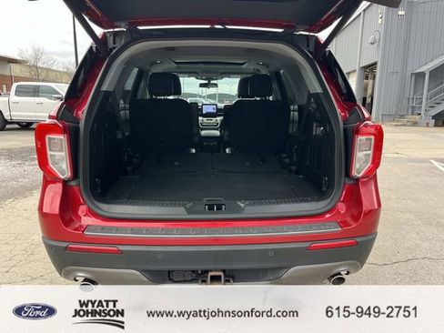 Certified 2022 Ford Explorer XLT w/ Equipment Group 202A AWD/4WD image 12