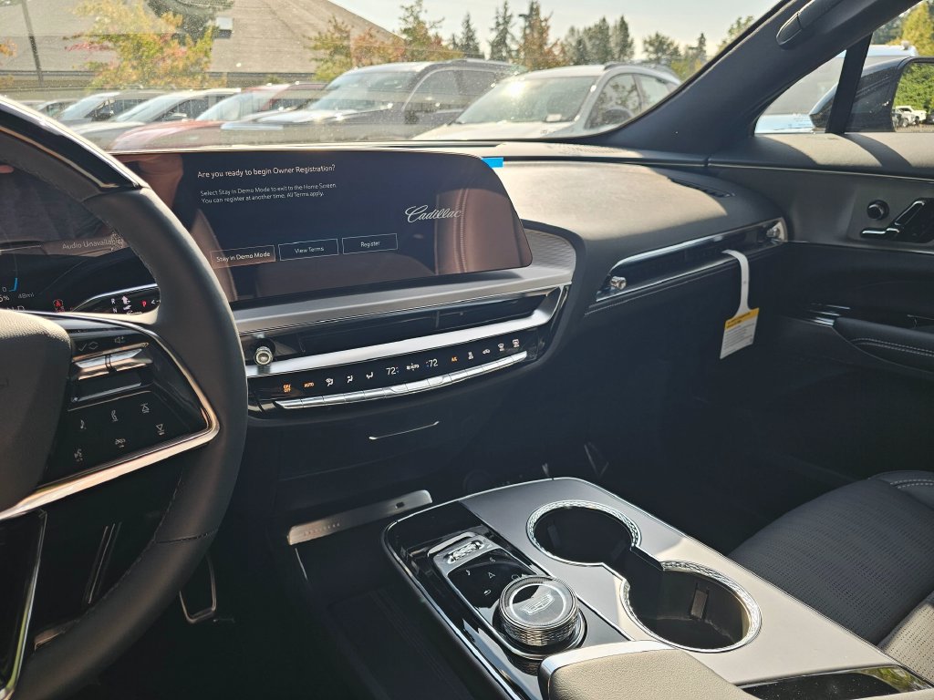 New 2027 Cadillac Lyriq Sport AWD/4WD image 31