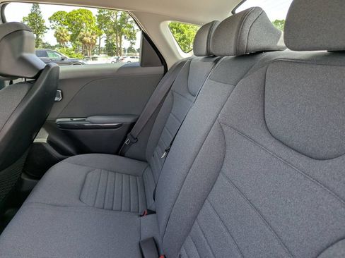 Certified 2025 Kia K4 EX FWD image 18