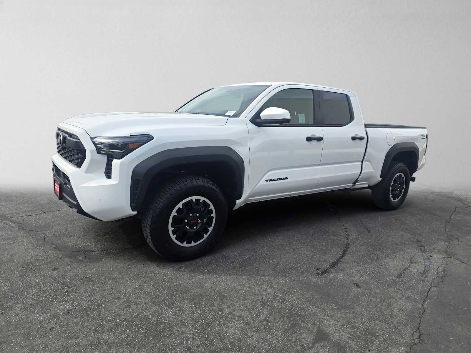 Used 2024 Toyota Tacoma TRD Off-Road w/ TRD Off Road Premium Package AWD/4WD image 7