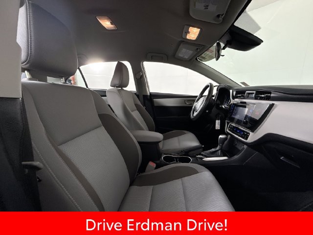 Certified 2019 Toyota Corolla LE FWD image 24
