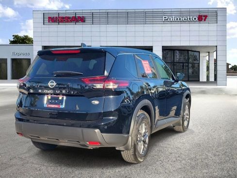 Certified 2025 Nissan Rogue S image 6