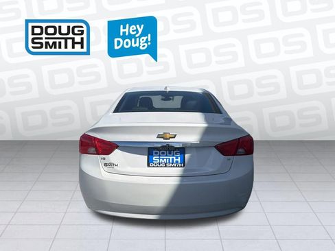 Used 2019 Chevrolet Impala LT w/ LT Convenience Package image 24