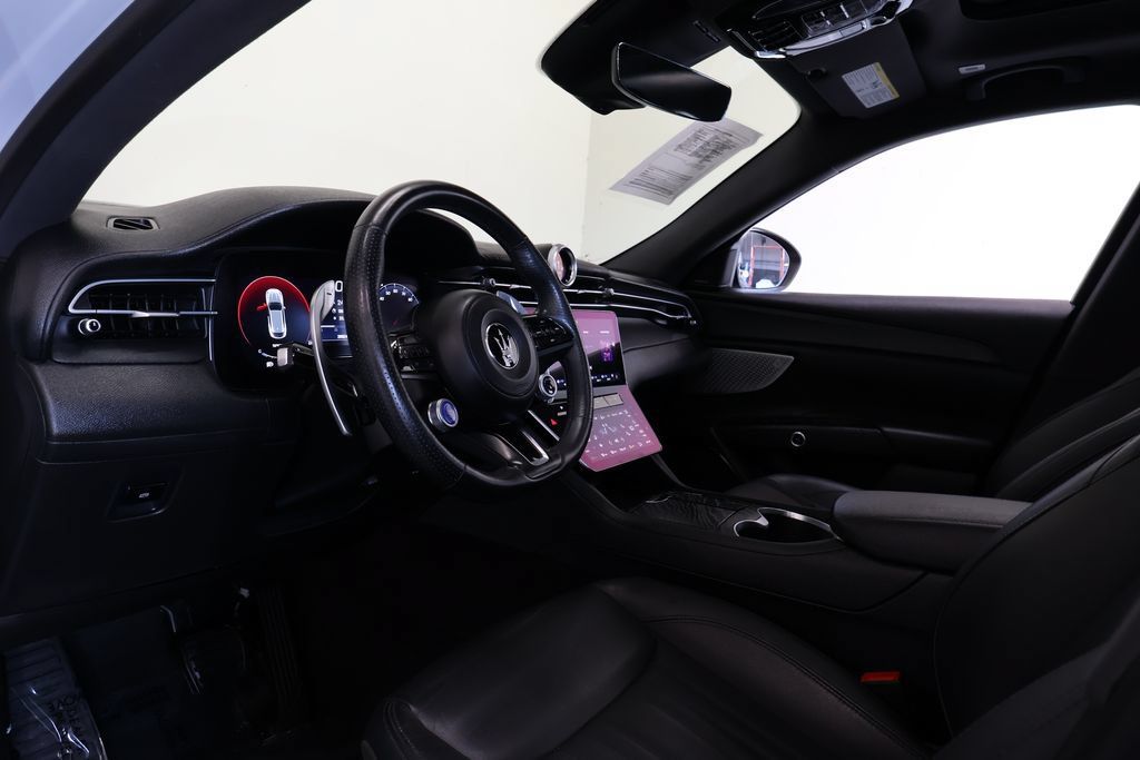 Used 2024 Maserati Grecale Modena AWD/4WD image 19