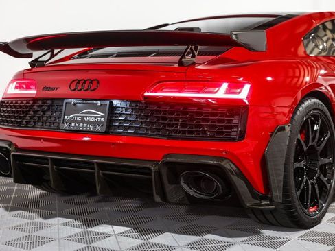 Used 2023 Audi R8 V10 GT RWD image 8