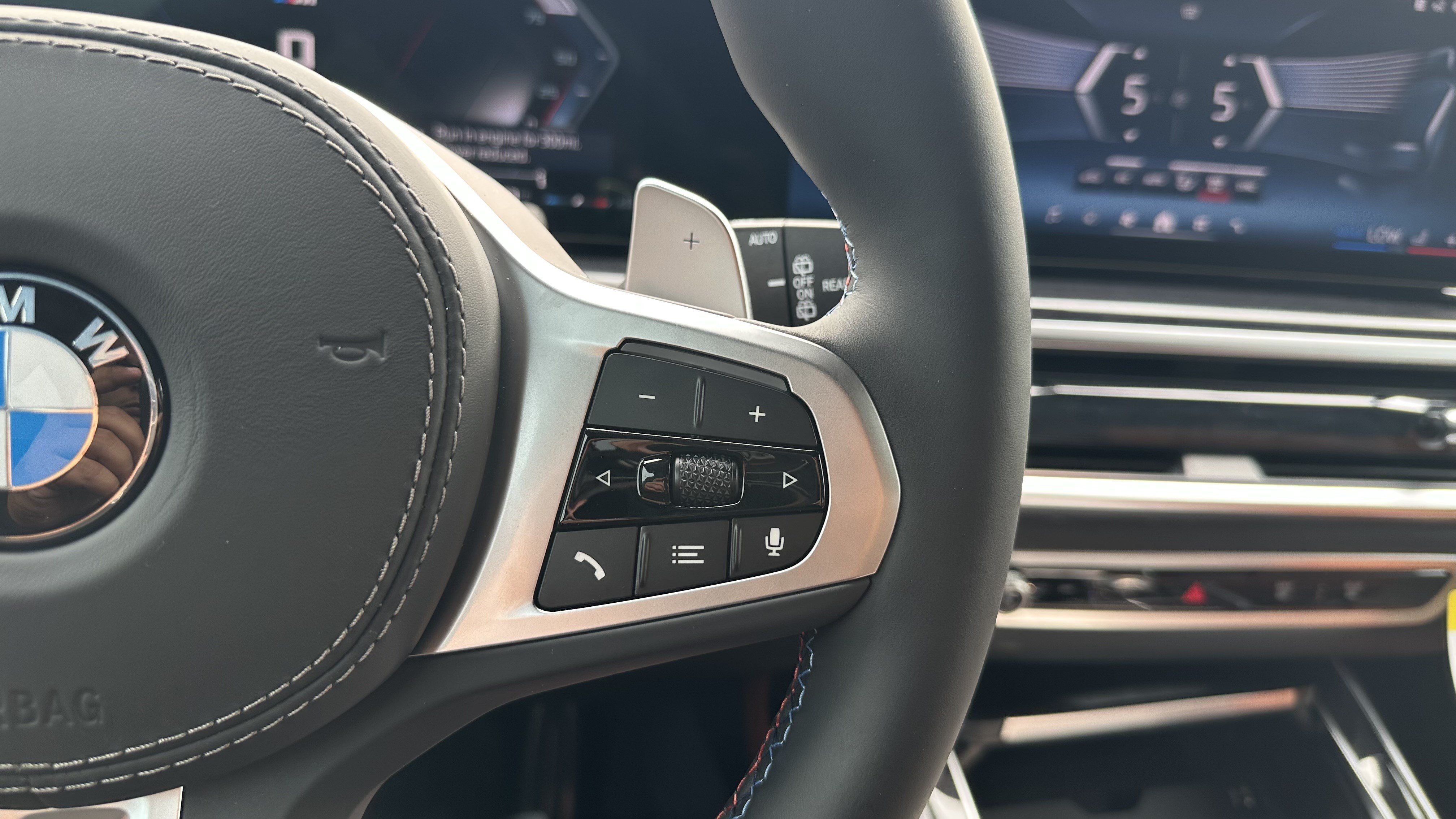 Certified 2026 BMW X7 M60i AWD/4WD image 19