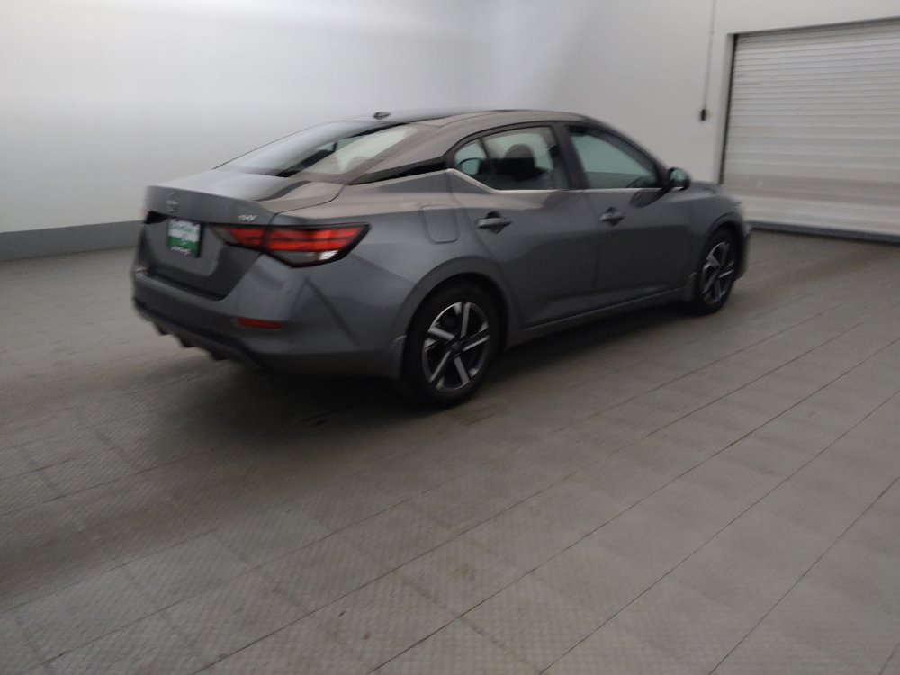 Used 2024 Nissan Sentra SV FWD image 10