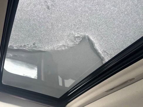 Used 2016 GMC Yukon SLT image 12