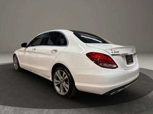 Used 2018 Mercedes-Benz C 300 4MATIC Sedan image 7