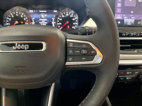 Used 2024 Jeep Compass Limited AWD/4WD image 23