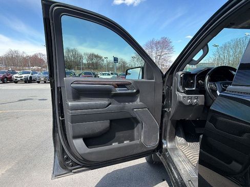 Certified 2024 GMC Sierra 1500 Elevation AWD/4WD image 12