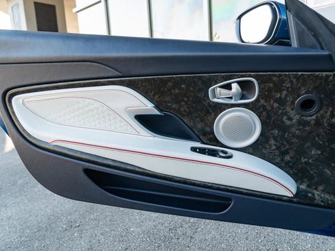 Used 2022 Aston Martin DBS Superleggera Volante RWD image 52