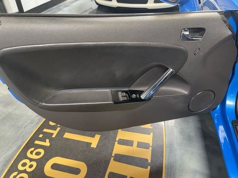 Used 2009 Saturn Sky Hydro Blue RWD image 34