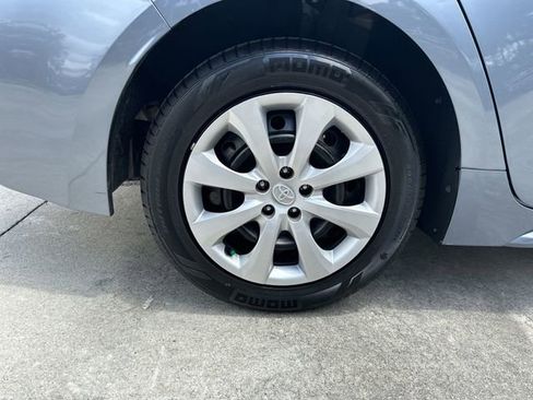 Used 2023 Toyota Corolla LE FWD image 11