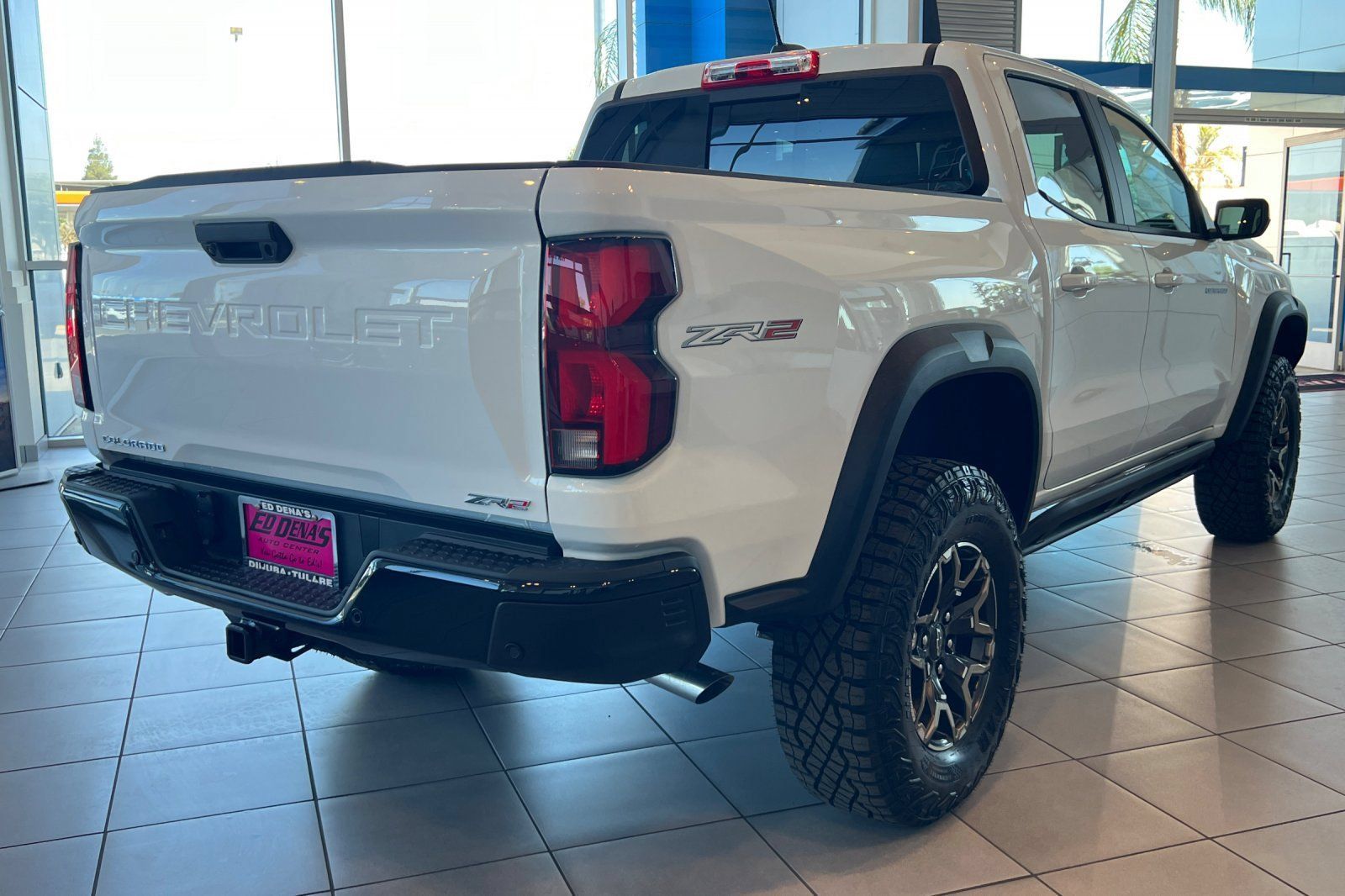 New 2026 Chevrolet Colorado ZR2 AWD/4WD image 4