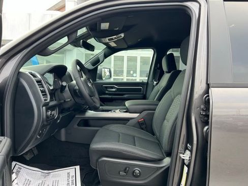 New 2026 RAM 1500 Big Horn AWD/4WD image 9