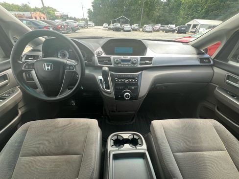 Used 2011 Honda Odyssey EX image 13