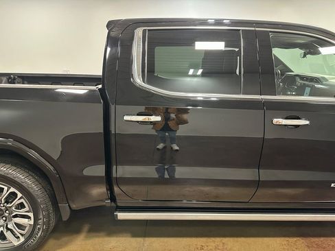 Used 2023 GMC Sierra 1500 Denali Ultimate image 40