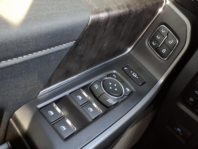 Used 2026 Ford F350 Lariat w/ Lariat Ultimate Package AWD/4WD image 17