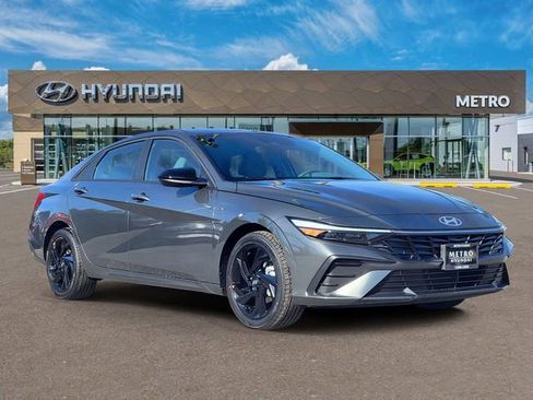 New 2026 Hyundai Elantra Sport FWD image 1