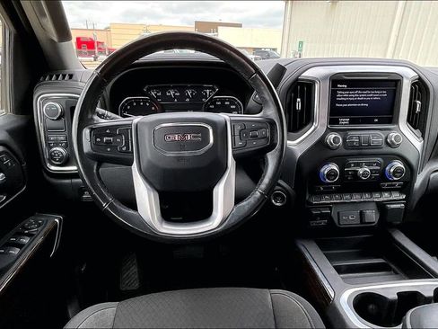 Used 2022 GMC Sierra 1500 Elevation w/ Preferred Package image 7