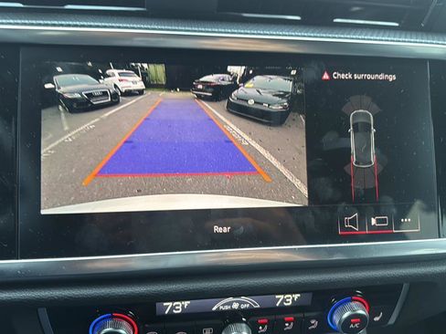 Used 2025 Audi Q3 2.0T Premium w/ Convenience Package image 12