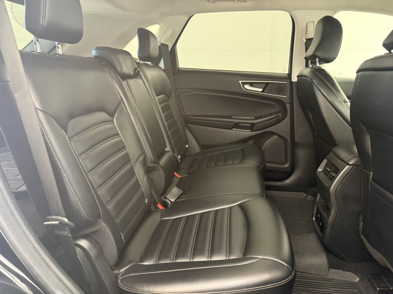 Certified 2023 Ford Edge SEL w/ Convenience Package AWD/4WD image 13