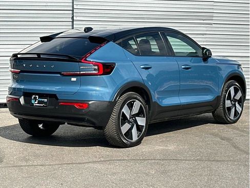 Used 2022 Volvo C40 P8 Recharge Ultimate image 10