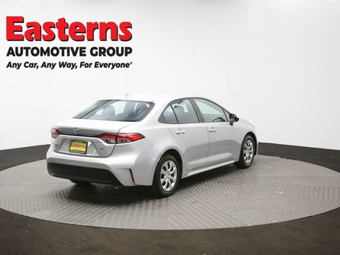 Used 2023 Toyota Corolla LE image 40