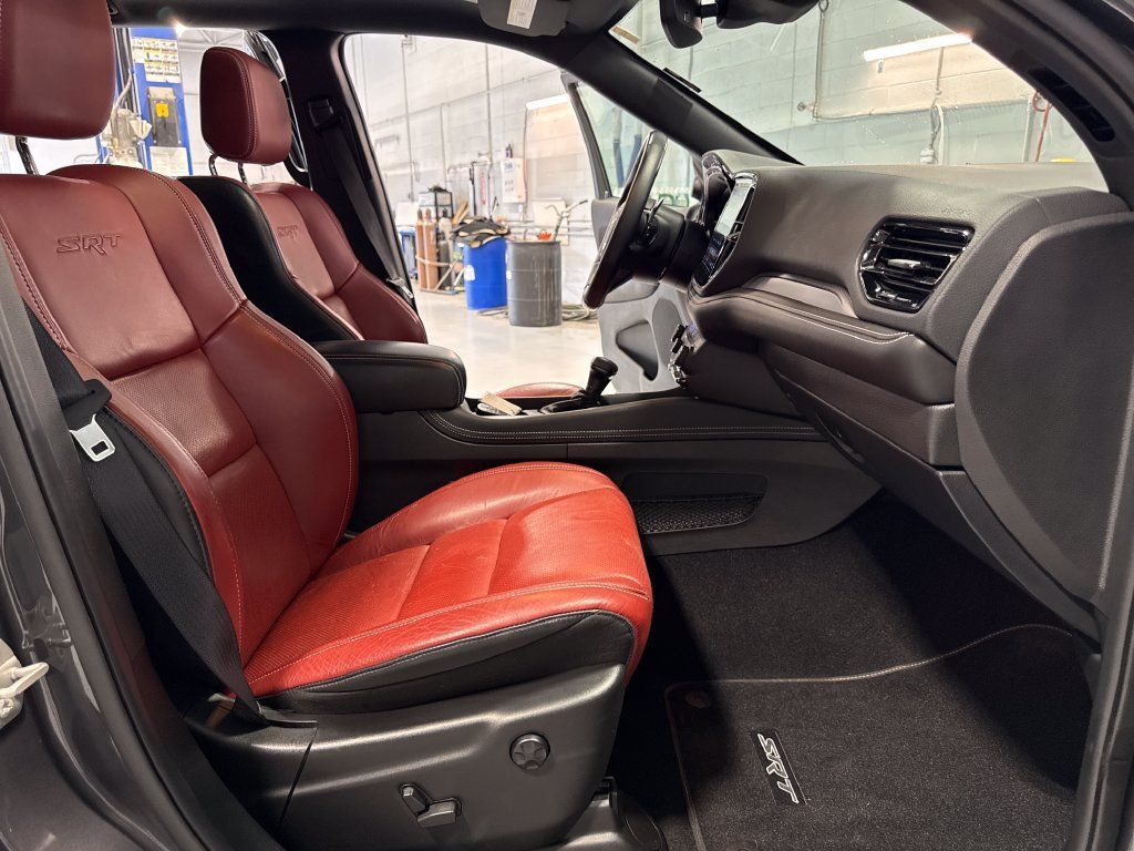 Used 2023 Dodge Durango SRT AWD/4WD image 33