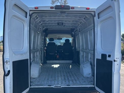 Used 2023 RAM ProMaster 3500 w/ Fleet Safety Group FWD image 11