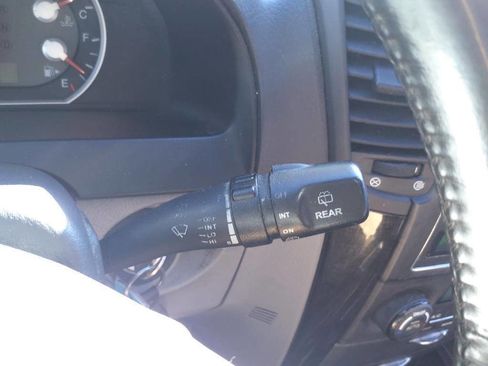 Used 2007 Kia Sorento EX w/ Luxury Pkg image 17