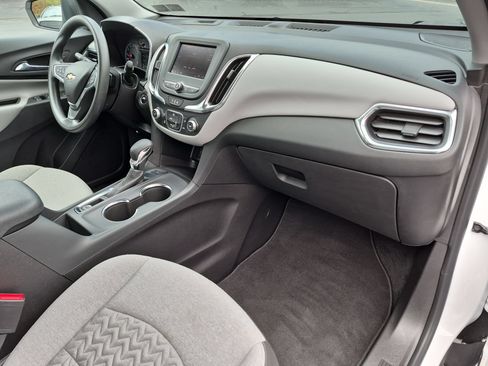 Certified 2022 Chevrolet Equinox LS AWD/4WD image 29