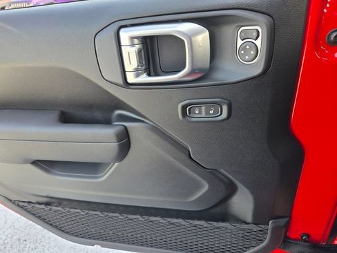 New 2026 Jeep Wrangler Rubicon AWD/4WD image 27