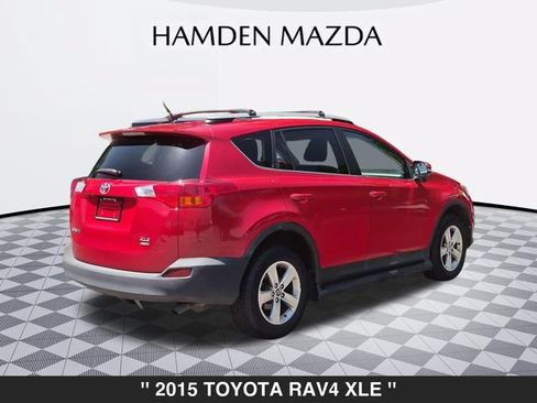 Used 2015 Toyota RAV4 XLE AWD/4WD image 3