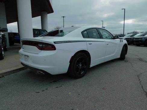 Used 2022 Dodge Charger SXT image 9