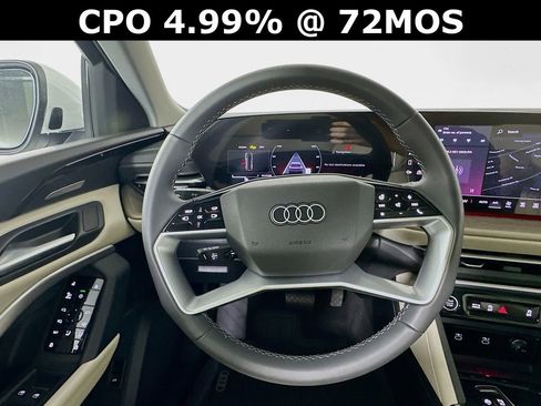 Used 2025 Audi Q5 Prestige AWD/4WD image 18