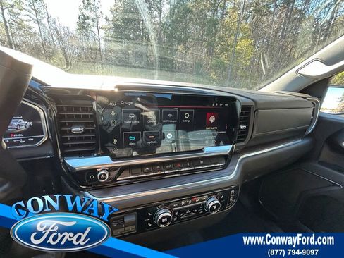 Used 2025 GMC Sierra 1500 SLT image 36