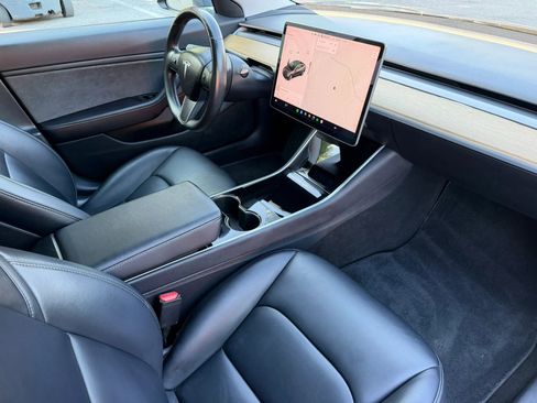 Used 2018 Tesla Model 3 Long Range RWD image 20