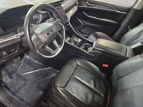 Used 2022 Jeep Grand Cherokee L Limited w/ Luxury Tech Group II AWD/4WD image 21