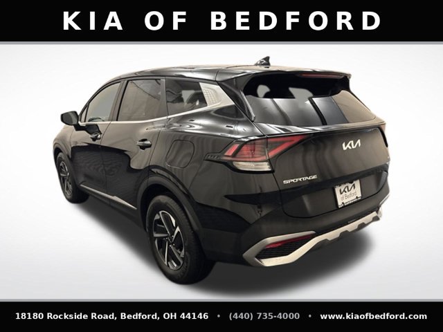 Certified 2025 Kia Sportage LX FWD image 8