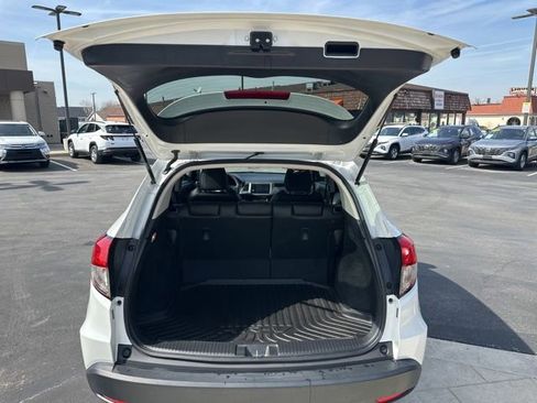 Used 2019 Honda HR-V EX-L image 32